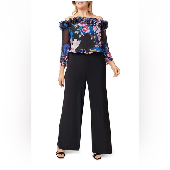 Adrianna Papell Pants - Adrianna Papell Off Shoulder Ruffled Neck 3/4 Sleeve Floral Print, size 24W